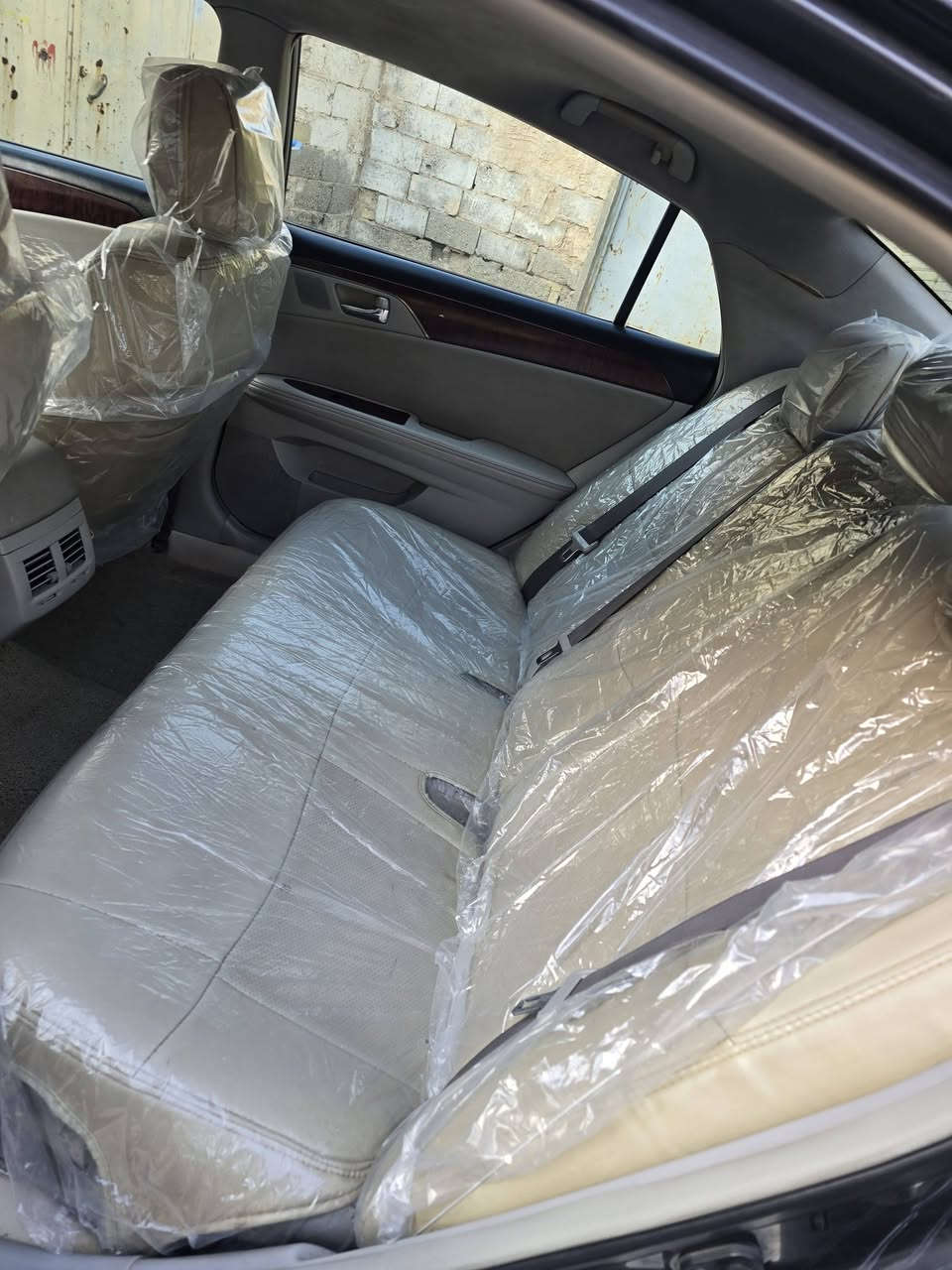 سلام عليكم للبيع موديل ١١ سياره مكفوله من صبغ السعر١٣٥ وبه مجال مكاني الرمادي تصال ***********
