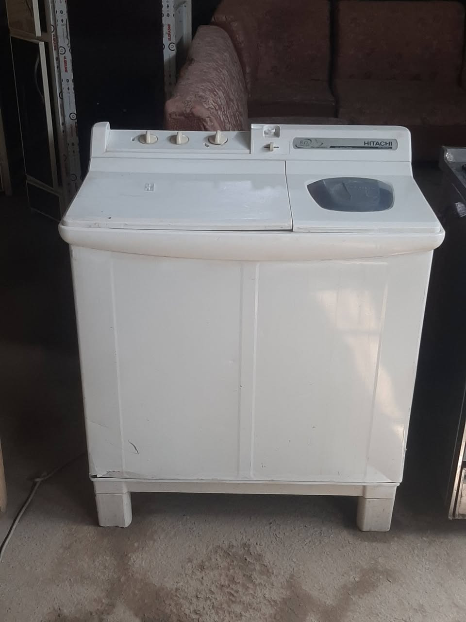 سلام عليكم جميعا
توفرت غراض منزليه عامه بسعار مناسبه جدا 
العنوان خان بني سعد حي الانتصار 
تفاصيل أكثر وات ساب 
***********
توجد خدمه توصيل
