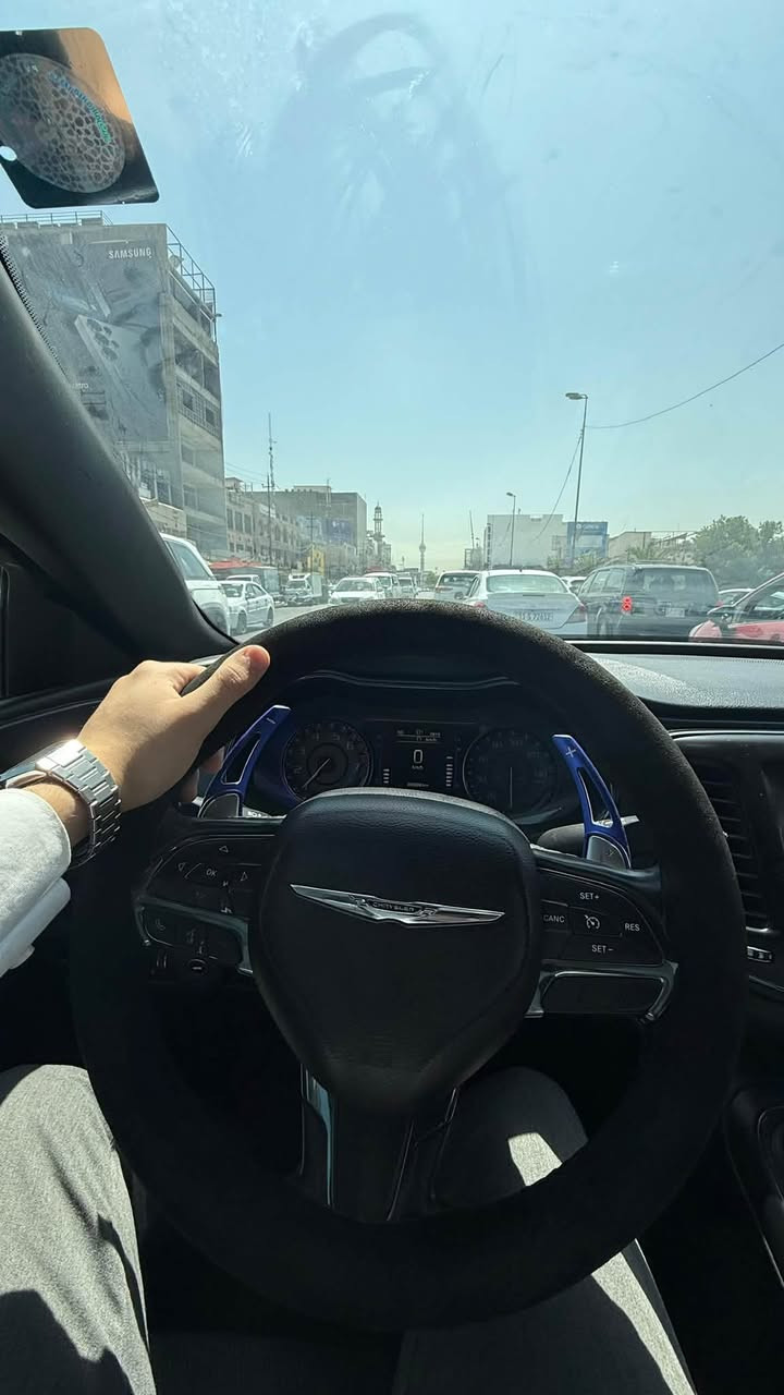 🚘 للبيع كرايسلر 200 موديل 2015

سيارة استخدام شخصي، نظيفة جداً وجاهزة للاستخدام مباشرة، 

المواصفات:
✅ موديل 2015
✅ وارد أمريكي
✅ محرك 2.4 (2400cc) اقتصادي وقوي – 4 سلندر
✅ قير أوتوماتيك
✅ الممشى 286 KM 
✅ لوحة بغداد خصوصي – تحويل مباشر
✅ بيها 3 قطع

المميزات:
✔️ شنفات ستيرن
✔️ كشنات كهرباء
✔️ كشنات تدفئة
✔️ LED أمامي
✔️ بصمة تشغيل
✔️ بصمة أبواب
✔️ بصمة جنطة
✔️ مانع انزلاق (Traction Control)
✔️ تحكم بالستيرن
✔️ شاشة
✔️ تبريد ثلج ❄️

🔧 المحرك والقير بحالة الشركة، نظيفات جداً، والسيارة تمت صيانتها بشكل دوري.

📍 الموقع: بغداد
💰 السعر: 100$   السعر قابل للتفاوض والشراي يتدلل .

📞 للاستفسار أو المعاينة، اتصل بيه على هذا الرقم 
رصيد واتساب 
***********
