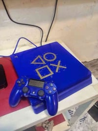 بلاي٤ سلم • ١تيرا • ٢ يدات اصليه