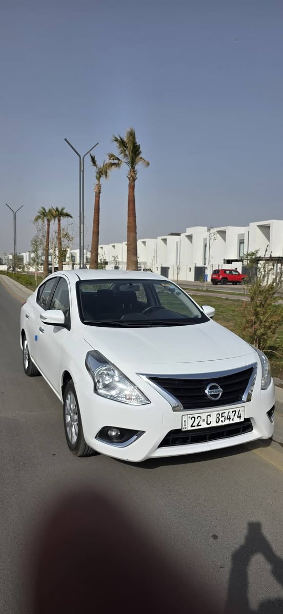 نيسان سني ٢٣
ماشية ٢٥ 
رقم اربيل 
سيارة نضيفة 
بيهة طخة دعامية بسيطة جدا والسونار موجود 
كلشي مكفول محرك كير صدر تبريد كهربائيات 
مكان الدورة( السعر ١١٣ )
***********
