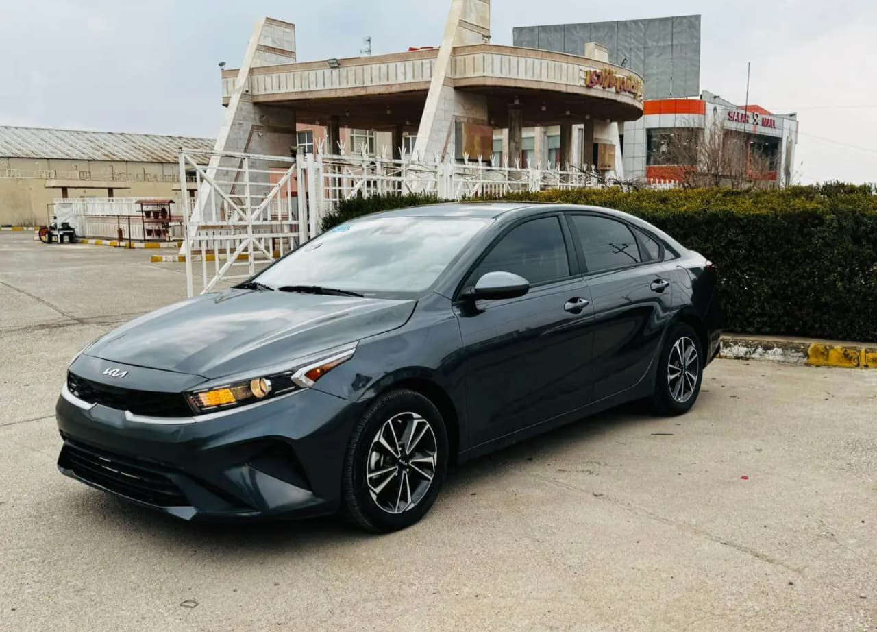 اقساد مقدمة 85 بلشهر 3 
كيا فورتي 2024 سيارة نظيف 
حيل حيل سيارة بي قطعتين بدون دواخل
اقساد فقط ساكن موصل 
***********
***********
بارك الله بيكم بس شراي يتصل
