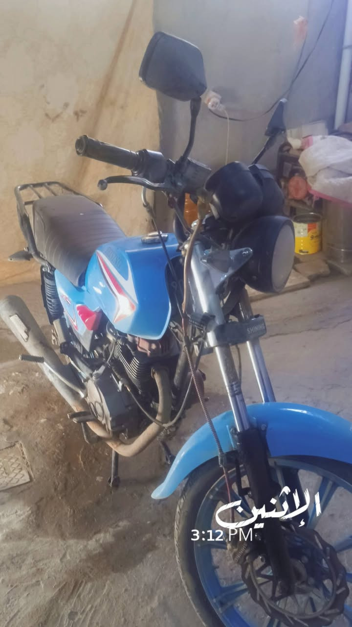 سلام عليكم دراجه شاينك 23نضيفه مكفوله كفاله عامه بيه نقوصات بسيطه لتواصل واتساب ***********
