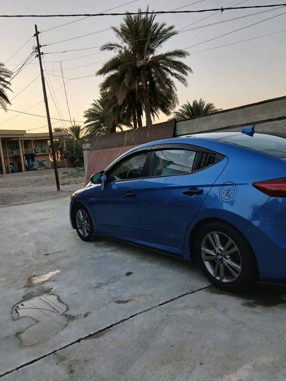 يالله سلام عليكم  النترا موديل 18 وارد امريكي حادثه بنيد صبغ فقط يعني قطعه وحده   محرك 2000دوش كير تبريد ومكينه مكفولات  لبيل واحد سياره احله من صور   رادرات جانبيه شاشه عطلات    سعر125 وبيه مجال  العنوان بغداد ابو غريب ***********      ***********
