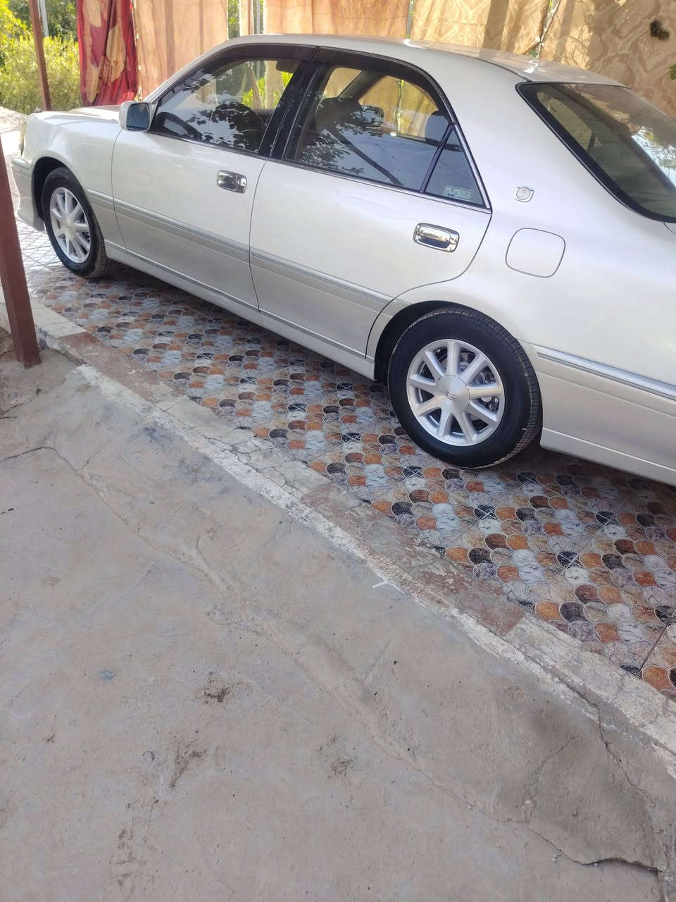 ملكة 2001 دكمتين مكفولة من الكص والتبريد وكير ومحرك مشروع وطني قرار 48 سيارة بمسي العنوان الحلة الدبلة
السعر 132 وبيها مجال
***********
