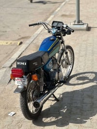 دراجة نارية • مكينة ناعمة • كهربائيات شغالة