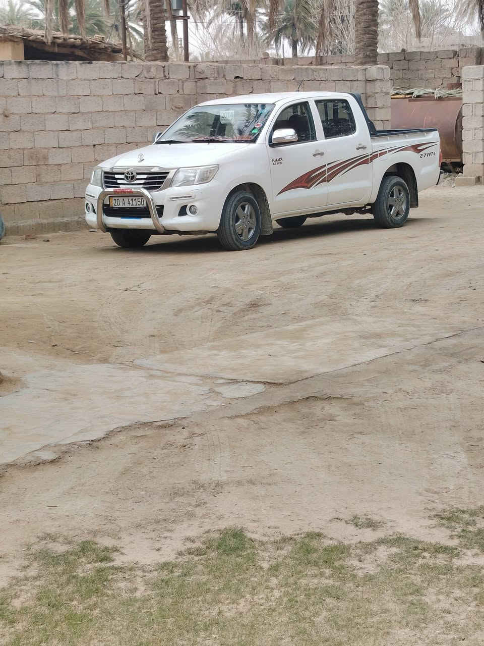 سلام عليكم بيكم 2014 رقم ديالي انكليزي ماشيه 123 الف سلفون لشركيه ***********
