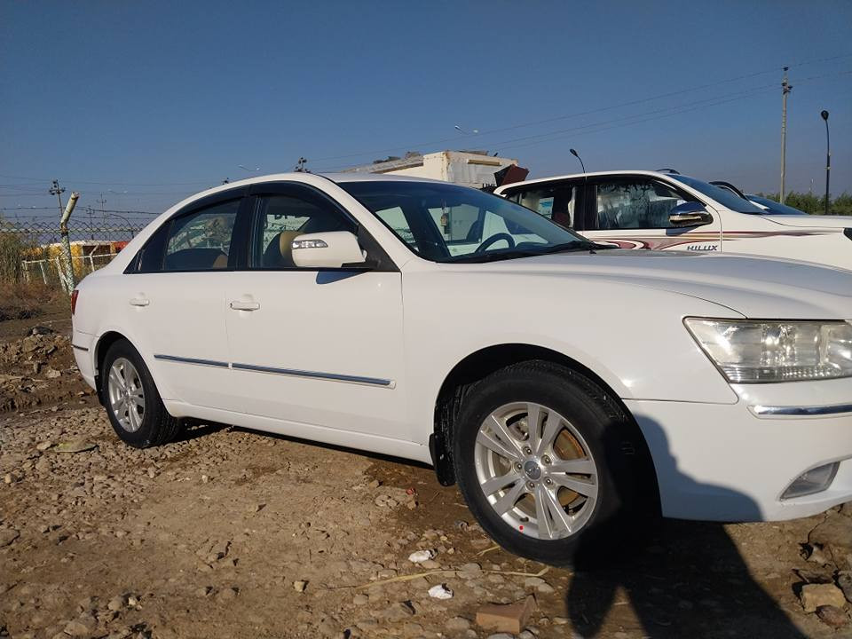 سوناتا ٢٠١١ خليجي شكل القديم كفاله عامه من قطره الصبغ السياره وضع الشركه رقم اربيل تحويل مباشر مكفوله من صبغ وفتح واي شي 
السعر ١٤٥ 
مكان السياره ذي قار قلعه سكر 
رقم راعيها 
*********** الرميطة, المثنى
