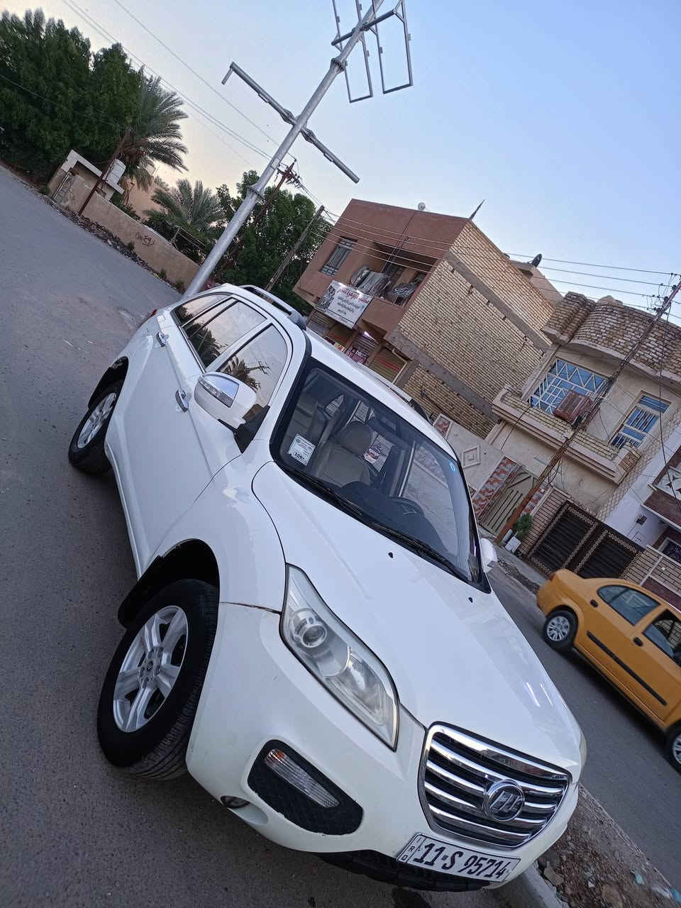 السلام عليكم
ليفان x60 موديل 2016  استلام 2021 على وضع الشركه ماشيه 77 الف كلشي بيها بلادي سياره متصرف عليها شي ابد جاهزه وبلادي من كلشي بيها طخه بل دوسه مثل ما موضع بلصورة مكان الشعب الثعالبه شارع البانزيخانه السعر 77 وبيها مجال ***********
