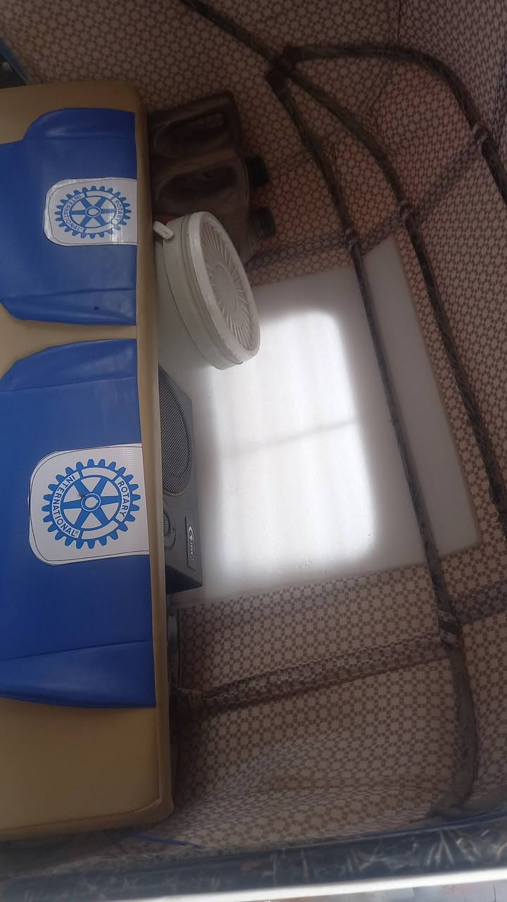 تكتك للبيع موديل 20 نضيفه أوراق صاعده هزه وكامله بيها بس الخياس الي مصور تكتك خير من الله انضف واحله  من الصور سعر 5 ونص وبيها مجال


**إذا كنت صاحب هذا الإعلان وتريد حذفه لأي سبب، رجاءا أرسل رسالة إلى الدعم الفني**