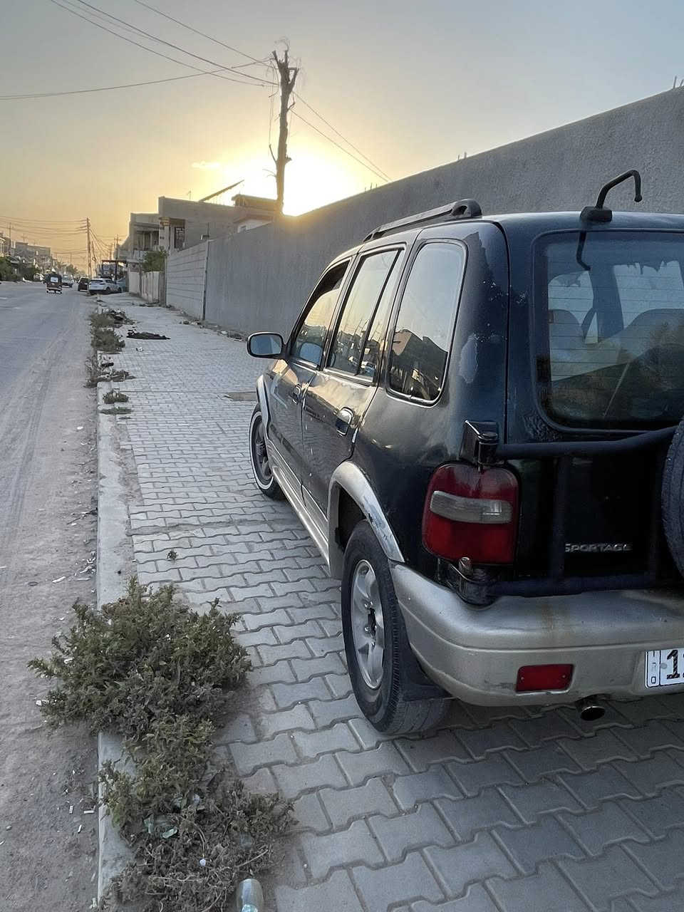 كيا سبورتج ٢٠٠٢ رقم بغداد بسمي سنويه مجدده كير ومكينه وصدر وكسل وكهربائياات زينات مكفوله من الضربه 
سعرها ٣٦ وبيها مجال بسيط مكاني محموديه***********
