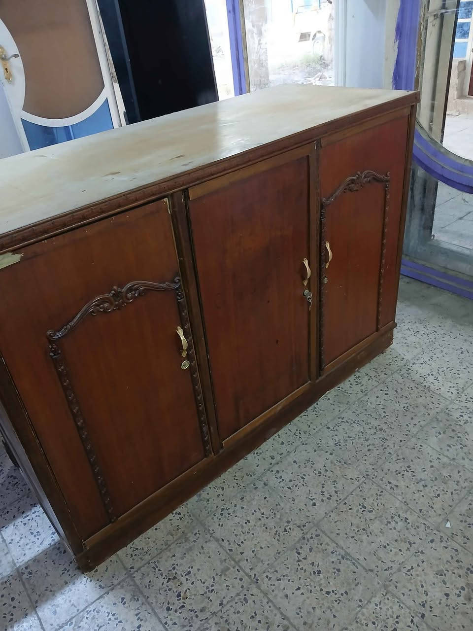 بوفيه قياس 150×60 كما موضح بالصور  بغداد الكرخ الرساله الاولى


**إذا كنت صاحب هذا الإعلان وتريد حذفه لأي سبب، رجاءا أرسل رسالة إلى الدعم الفني**