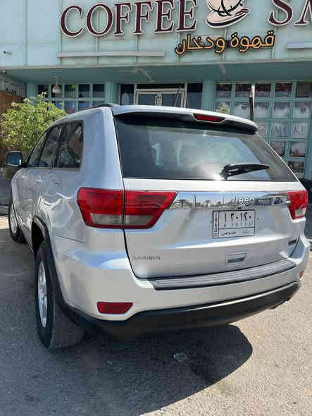 للبيع جيب لاريدو 2012  تو ويل رقم بغداد بيهه صبغ جاملغ مقابل السائق فقط بدون ايرباك 
بصمة ابواب 
بصمة تشغيل 
تحكم ستيرن 
محرك 3.6  سته سلندر 
السيارة نظيفة 
السعر 158 روقه 

***********
