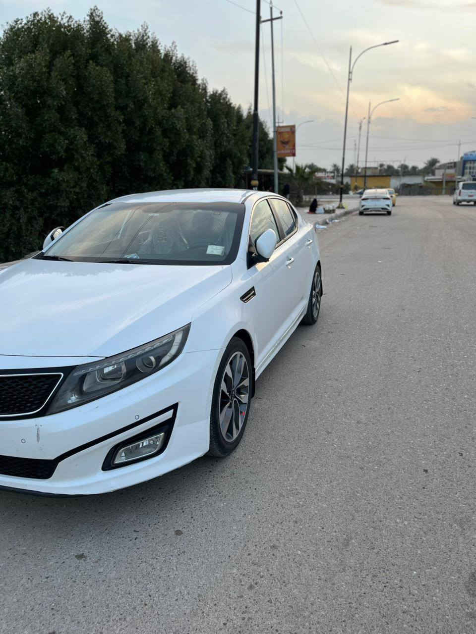 كيااوبتما ٢٠١٤شكل ١٥مكينه ٢٤٠٠جاهزه من كلشي ماشية ١٦٠الف فول مواصفات ماعدا البنوراما رقم بغداد مداور ثاني يوم 
سيارة كارتون ع وضع الشركه كتلوكات الشركه بصمتين وياها 
للاستفسار اكثر الاتصال ع الرقم *********** او المراسله خاص
