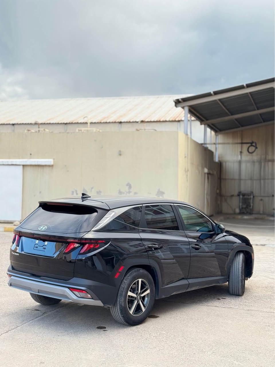 Hyundai Tucson SE 2025 تكسون شكل جديد 🔥

صور الحادث بالمنشور "حادث خفيف"
جملغ و باب صبغ بدون دواخل

سعر بلاش 🔥 165 و مجال جداً بسيط
محرك 2.5lتنفس تبيعي 
4بستن 
ماشيي22الف ميل 
ايرباگ /ستيرن تگ و رجع بيلادي 

كل شي بلادي شركة و كير  محرك شرط مضبوط 💯
يترقم محافظات شيمالية  اربيل دهوك سليمانية ✅
3KMJA3DE6SE013559 رقم شاصي

مكان عقرة "ئاكرئ"
واتس اب و كورك ***********
[hidden information] دهوك, العراق
