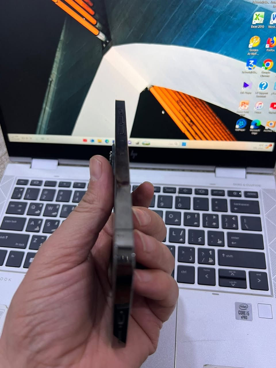 13 برو ماكس
ذاكره 128 
نموذج M تك سيم 
بطاريه 95 
شرط ما مفتوح
سعر الجهاز 625 
شراي خاص او اتصل 
*********** 
***********
