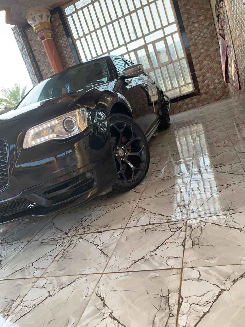 ‏يالله السلام عليكم
‏لبيع أوباماc300 مديل 16 اصل 
‏رقم ميسان تحويل ثاني يوم سنوية ل28  
‏سيارة فول موصفات بصمة تشغيل فتحتين كشنات حضن بردة خلفية حساسات خليفة سيارة فول لاخير موصفات لcلمعروفة 
‏سيارة جديدة كلش جاهزة مكينة گير حدادة اكسن تبريد تخم تاير بدون نواقص 
‏سيارة كفالة من الصبغ العام ولاحزام بيها مكنات صبغ بسيطة 
‏السعر 165وبيها مجال لشراي 
‏مكاني بصره قضاء القرنة 
‏***********
‏***********
‏
