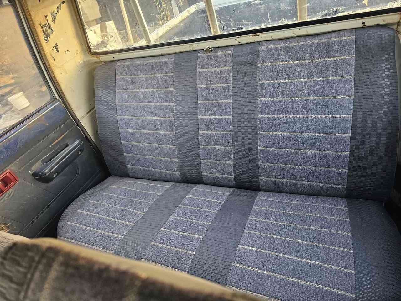 بيكم هايلوكس مديل 94 مكفوله
حداديه وتايرات جدد محرك كير شاصي  بلاد

رقم مثنى سنويه مجدده لل 28

كهربايات كله شغاله سياره جاهزه ع اخر حبايه 

السعر 62 وبيه مجال حق الجيه المكان ديوانيه 

رقم الهاتف ***********
