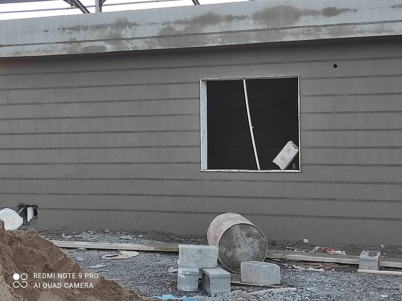 متوفر كادر لبخ سمنت فقط درجه اولى 
وبأسعار مناسبه جدا 
***********
