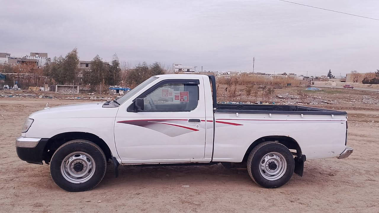 نيسان مؤديل  2002 تابريت پاوار  رقم سه نه واي
به شرت ئاوليت سه ناواي عاج گير مه كينه به شرت كاره بي به شرت بي دعم بي له دراو چوار تي لؤكه  
بي خايست  شاسي به شرت  نرخ 48 ماعامه له 
ناونيشان جمجمال ***********ئاسيا***********
