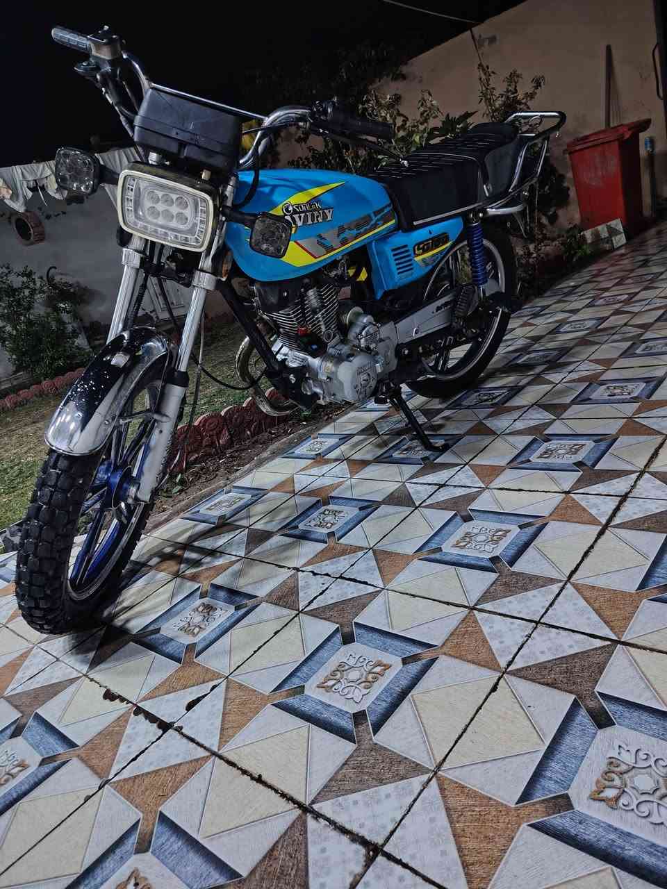 سلام عليكم ايراني سونك5 كير 2021 دراجه خيرر من الله لا تنقيص ولا تبخير مكينا ما مفتوحه دراجه شلعه ومعدل خير من الله العنوان بغداد الدوره ***********
