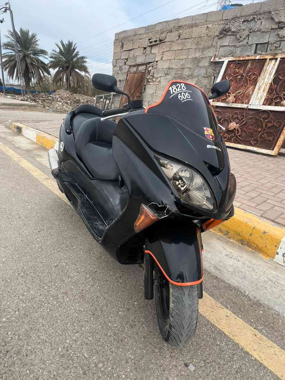 فورزه 08
دراجه حلوه وناعمه 

دراجه معميه يعني مو بلاد 

شلعه ومعدل تشك لكاع لون بيتنجاني

دراجه نضيفه بيها كسر موضح بصوره 

سعر دراجه ٨٥٠ وبيها مجال 

مكان الدراجه ديالى بعقوبه 

***********
