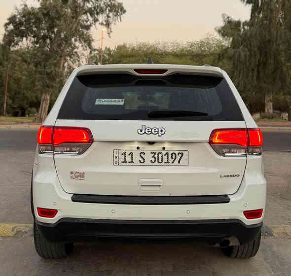 السلام عليكم 
جيب (لاريدو )
موديل : 2021
ماشية : 53 الف 
المواصفات 
بصمه 
كشنات كهرباء 
كشنات جلد + كنتارة 
شاشة 
كاميرا 
رادارات 
تحكم ستيرن جهتين 
كروز سرعة 
نظام سبورت 
نظام ايكو 
نظام اطفاء 
نظام توقف عند الاقتراب 
حساسات خلفية 
صاجات 
ويل كب بلاك
بلوجكتور زنون 
قطعتين تبريد 
(رقم بغداد الجديد مشروع وطني بأسمي ) 
الحادث : جاملغ + بنيد + (بابتين صبغ ) 
( صور الحادث مرفقة + السونار ) 
السيارة جاهزه من كلشي بدون اي نقص . 
السعر : 188 وبيها مجال بسيط 
العنوان : بغداد الكاظمية قرب مرور الكاظمية معارض جكوك معرض الرحمن 
للاستفسار 
عبدالرحمن 
 ***********
 *********** بغداد
