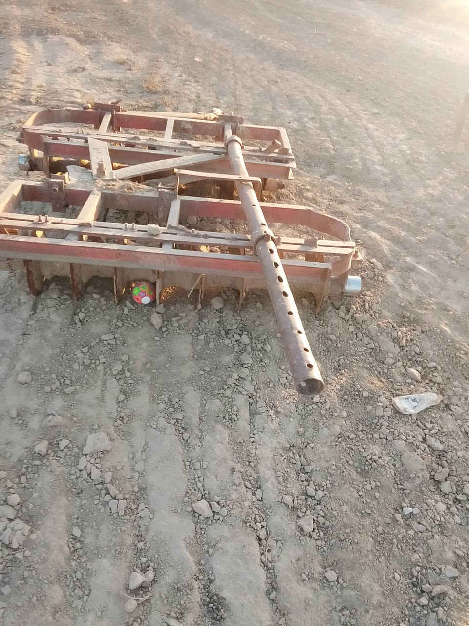 سلام عليكم دسك 16للبيع طريق سيداحمدالرفاعي الاستفسار الاتصال على الرقم مكلف بلنشر ***********
