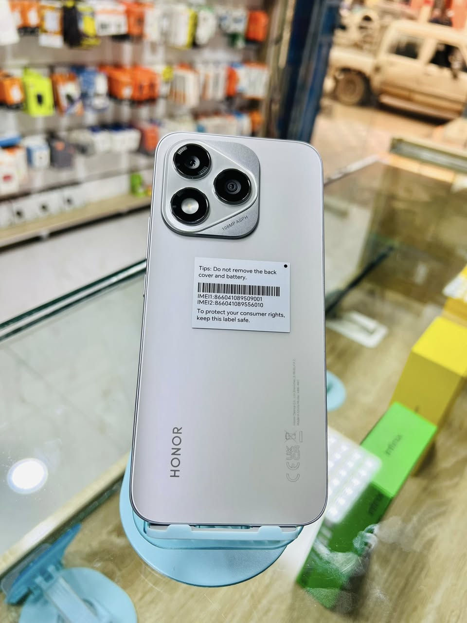 📲 هونر 400 لايت 📲 
الجهاز الأنيق و الجميل من هونر " نقد و قسط " ❤️‍🔥

متوفر و الآن في مركز الفجر للموبايل  📲 
جودة ، ضمان ، سعر مميز جداً 

للحجز و الإستفسار مراسلتنا عبر واتساب أو الإتصال على الرقم *********** 📞 

موقعنا : قضاء الفجر - شارع 30 - مجاور فلافل حمادي - مقابل مقهى سيد شمخي 📍
