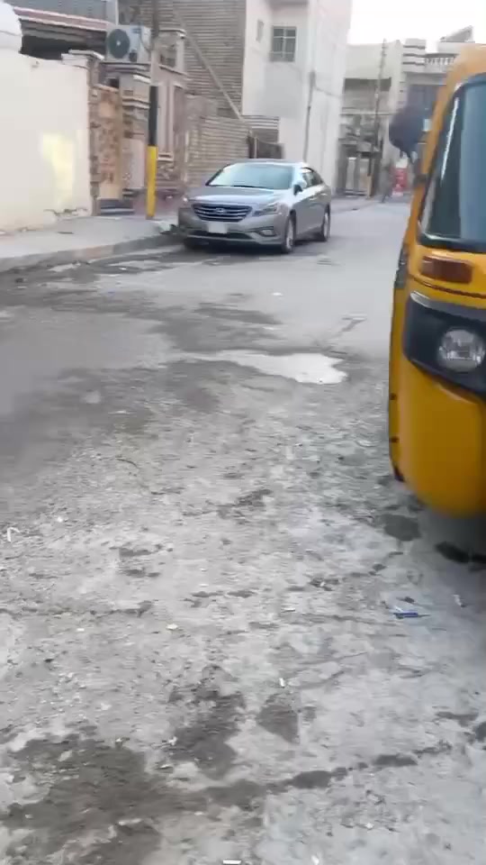 سلام عليكم تكتك موديل 19شهر 6
تكتك خير من الله 
بس يحتاجلها تعمير لدوسه
مكاني بغداد العبيدي 
السعر 6
***********
