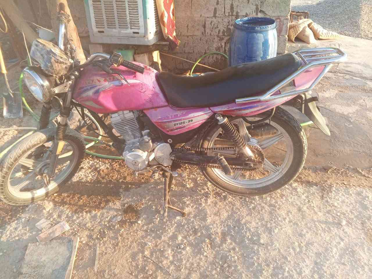 البيع دراجه ديون عضم كلك ب 350وبيه مجال مكاني كربلاء الحسينيه العطيشي ***********
