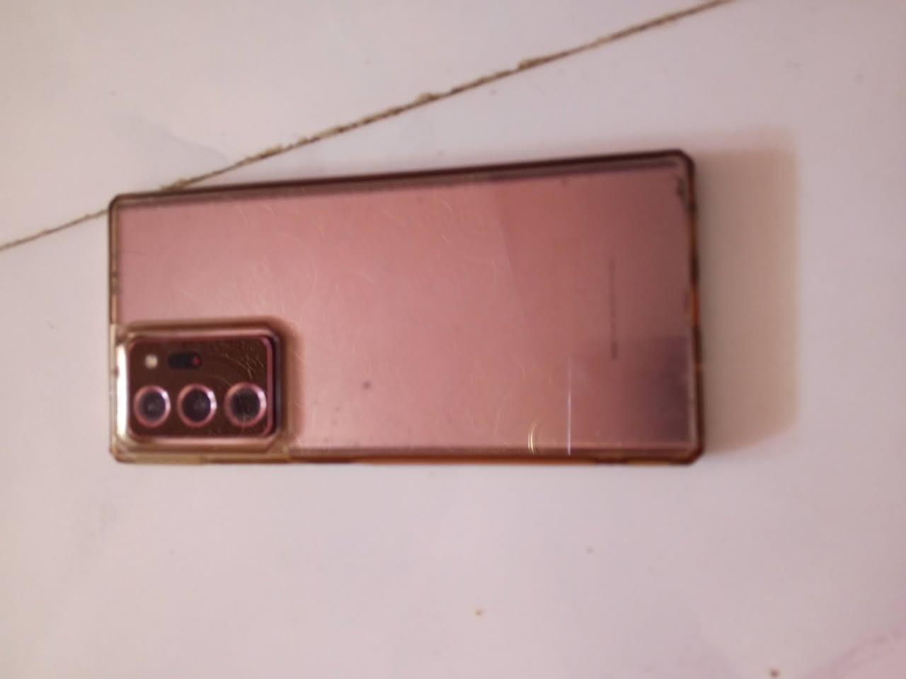 جهاز نوت عشرين الترا مستخدم شي قليل جهاز بيت نضيف سعر 375 غراضه كامله ***********

