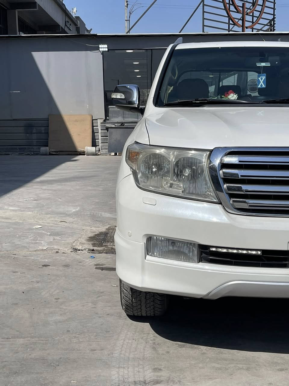 السلام عليكم 

السعر 310 وبيها مجال
ماشيه 172

ستينية فول مواصفات 2011

رقم بغداد الجديد أنكليزي الدولي باسمي 

كفاله عامه من ضربه /وصبغ /وتبديل 

مواصفات GXR.i 

فتحة سلايت رؤف 

محرك 6سلندر وضع شركة 

بصمه + بصمه ابواب 

.7راكب                     

ثلاث قطع تبريد 

كشنات جلد بقلاوة 

كرسي كهرباء 

٨ ايرباك

تحكمات ستيرن 

فور ويل  

دشبول ليزري 

عتب ليزري 

ثلاجة 🧊

كامرة خلفيه

دفلوك ونضام زحف 

لايت زنون اصل 

لد آمامي

اشاير بلمري 

اشاير بلجاملغ

حساس امامي خلفي 

مكينة كفاله عامه لاتبخير لاتنقيص ولاصوت 

كير وضع الشركه مكفول كفاله عامه 

السيارة مكفوله كفاله عامه بيها بس بارد هاذ سونار وياها

السعر (( 310)) وبيها مجال 

مكاني بغداد البلديات  // للاتصال // ***********
