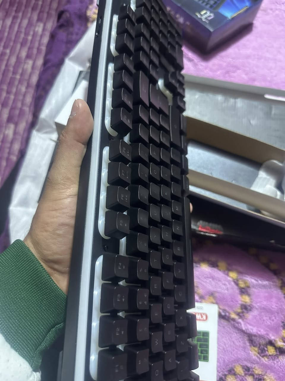 كيبورد ميكانيكي RGP شحن كامل ملحقات جديد عدد2
50 الف مع التوصيل


**إذا كنت صاحب هذا الإعلان وتريد حذفه لأي سبب، رجاءا أرسل رسالة إلى الدعم الفني**
