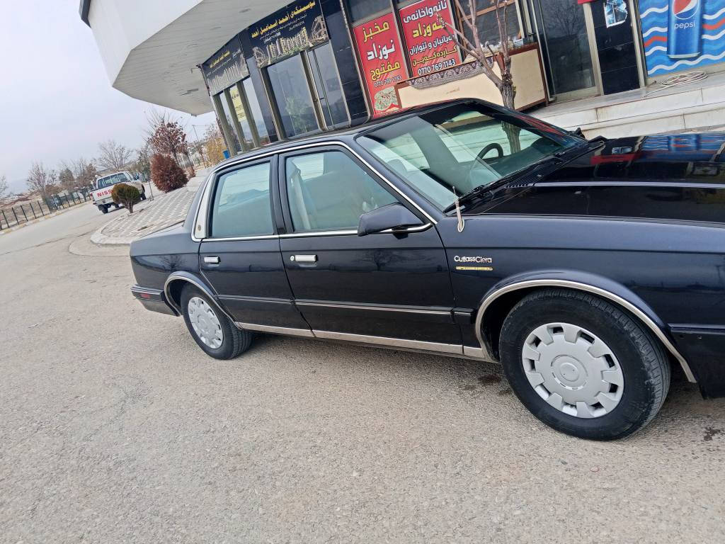 بە نا وی خوای گە ورە    ئوزموبل  مودیل1990هە؟موگیانی بیلادیە ئام بلاستیک؟توماتیک دەعمی نیەسعری40گە لاو معامە لە*********** السليمانية, العراق
