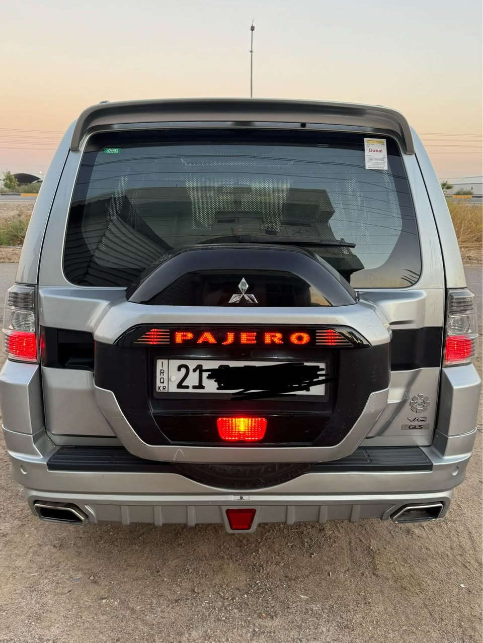 باجيرو 2018 – وارد خليجي GLS– مكينة3500 (المرغوبة) – نظيفة جداً
للبيع استعمال نظيف ومشي حقيقي.

 الاتصال على الرقم ***********  

✔️ المواصفات:

 • محرك 3500 القوي والمرغوب
 • تحكمات ستيرن
 • كشنات مخمل
 • حساسات خلفية
 • كاميرا خلفية
 • داخلية بيج
 • زينون عالي/واطي
 • LED نهاري
 • مرايا كهربائية + إشارة بالمرايا
 • ثلاثة قطع تبريد
 • 7 راكب
 • فورويل دبل كير
 • كروز كنترول
 • رقم بأسمي سنوية وهزه ورقم كله جديد
📍 الموقع: بعد مرور الحسينية/ مطعم ضفاف دجله الشارع العام 
السعر ١٩٨ $ وبيها مجال بسيط 
📞 للاستفسار *********** بغداد, العراق
