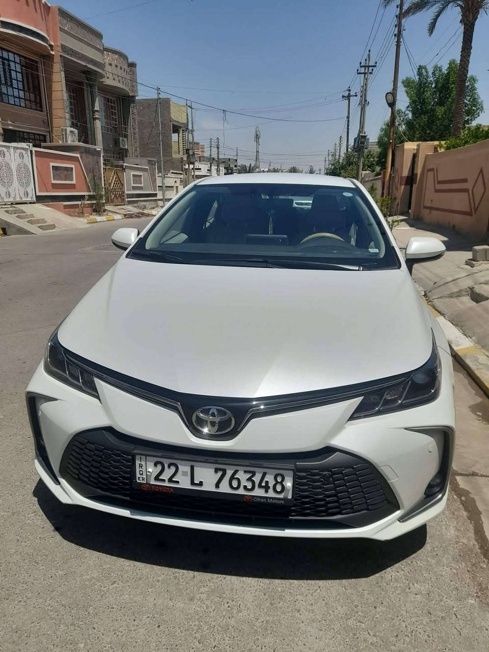 تويوتا كورلا 2023 خليجي شركة جهان فول مواصفات   GLI عدى الفتحة ماشيه ١٢٩ الف كيلو فقط حجم المحرك 1800 نوع الوقود بانزين دخول ذكي بصمة تشغيل بصمة شاشة ديجيتل تبريد قطعتين حساسات امامي خلفي لايتات عدسة بك لايتات لد كشاف لايت لد مرآة قابلة للطي اشارة بالمرآة وضعيات قيادة مرآة داخلية عاكسة السيارة رقم اربيل بأسمي تحويل ثاني يوم ملاحظة : السيارة بيه بارد جداً بسيط بلجاملغ الخلفي جهة السائق مكان السيارة الفلوجة سعرها ١٧٥٠٠ وبيها مجال 
***********
