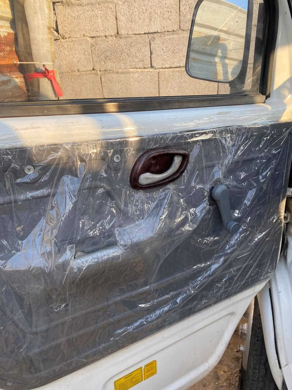 سلام عليكم جنبي حمل فحل موديل 11 مكينة كاز بيه بخارسياره وضع شركه جديده رقم الماني بغداد سنويه لتسعه وعشرين سعر46 وشراي  ***********بيها مجال مكانها نجف
