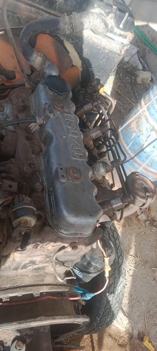 مولده محرك ازوزه كامل للبيع شرط النظافة ياباني اصلي السعر قفل 11ورقه لاتصال ***********
