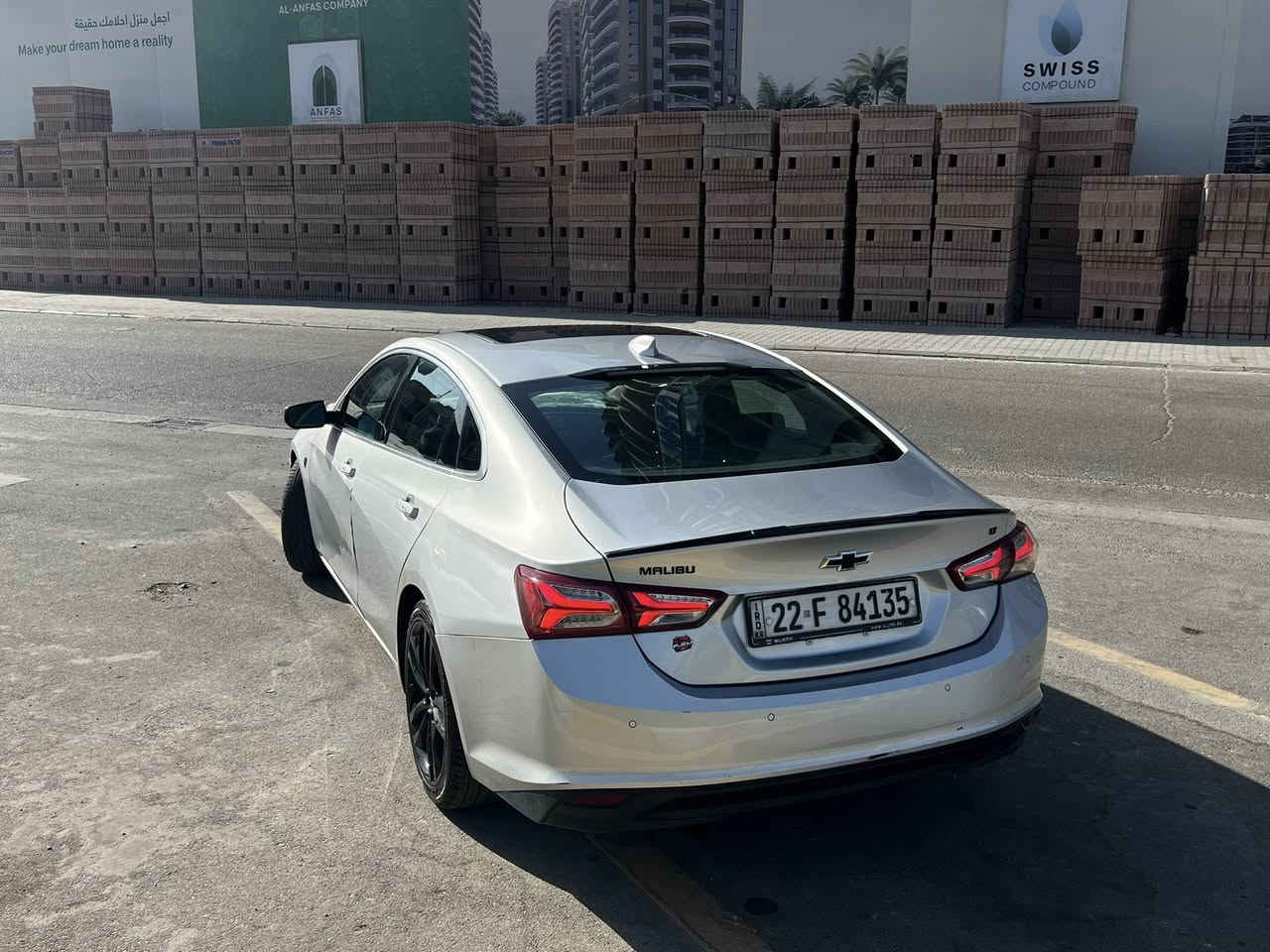 ماليبو LT2 2021
ممشى 137الف km
فول مواصفات
بانوراما
بصمه ابواب
تشغيل عن بعد
 كشن سايق كهرباء
كشنات جلد
وتدفئه
تدفئه ستيرن
رادار  امامي
حساسات 
تحديد مسار
اوتو هولد
اوتو ستارت
ويل ١٩ رياضي اسود
حادثها من امريكا باب خلف السايق مبدل نفس اللون
وجاملغ مالته بيها صبغ شبر
حالتها جيده بس تحتاج حداده صدر وتكعيد بجم وبعض تعديلات بارد
سعر 130 
***********
