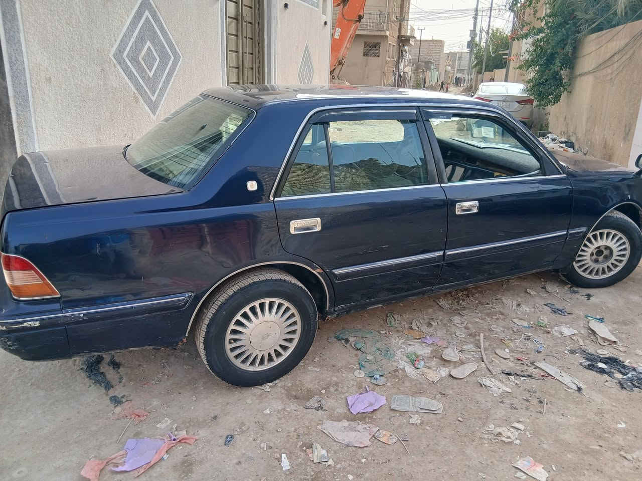 السلام عليكم راس الثور للبيع المكان في كربلاء السعر 75 وبيها مجال ***********
