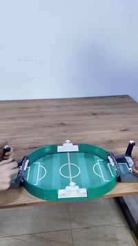 ملعب كرة قدم • ١ ضد ١ • توصيل مجاني