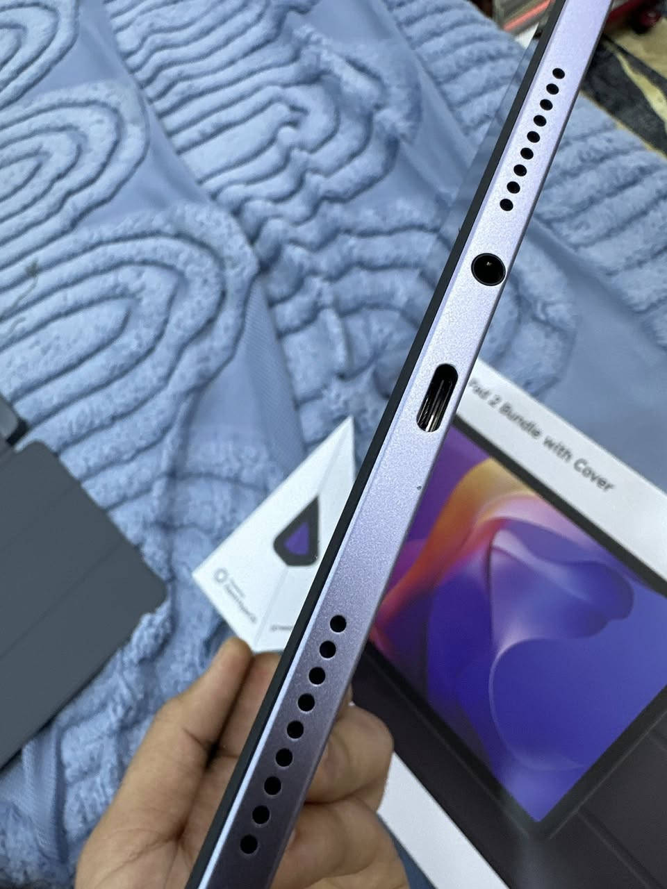 تاب ريدمي باد 2 ذاكره 256 اخو الجديد استخدام 10 ايام  مع كافه ملحقاته سعر 240 الف
مكاني بغداد 
للاتصال ***********
