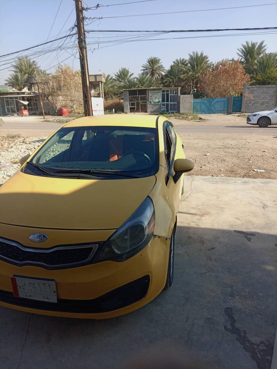 سلام عليكم كيا ريو ١٣ للبيع صفر جاملغ وبنيد مبادلات مكينه ١٦٠٠ جي دي السعر ٨٠ وبيه مجال ومكان السياره بغداد الشرطه الخامسه الرقم ***********
