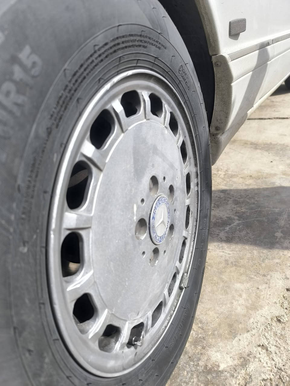 تخم وياله جامبو للبيع بس وياله تايرات ماويا سعر 175 الف ابشرط اتروح ايم بلنص مكاني ديالى خانقين ***********
