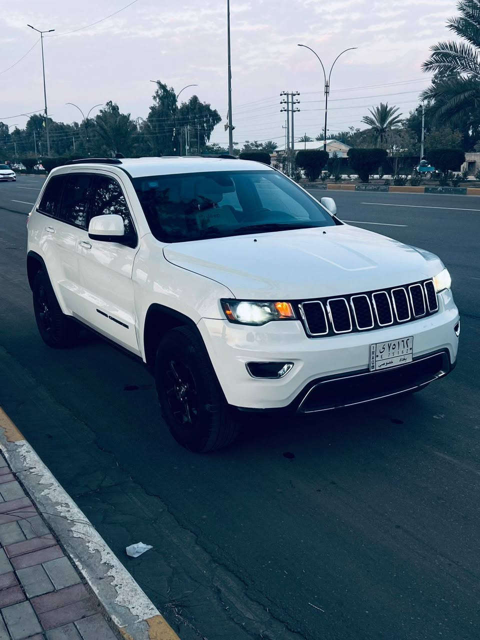 سلام عليكم بيع او مراوس جيب مديل 2020 فول لمتد عدى الفتحه مكينه 6 سلندر مامفتوحه مكينه كير حداديه تبريد كله مكفول بيها 4 قطع صبغ بدون اي دواخل جاملغين وبنيد ورباع البيبان يعني 4 قطع فقط بدون دواخل رقم بغداد سنويه مانافذه ماشيه 74 فقط حقيقي السياره جاهزه على اخر حبايه شرط مكينه المرغوبه بدون دوانز بانزين عادي مواصفات توقف ذاتي اشاير بالمري رادار حساسات امامي خلفي تبريد قطعتين تدفئه كله شغال السياره نضيفه مال جناي سعرها 220 وبيها مجال مكانها كربلاء طويريج ***********
