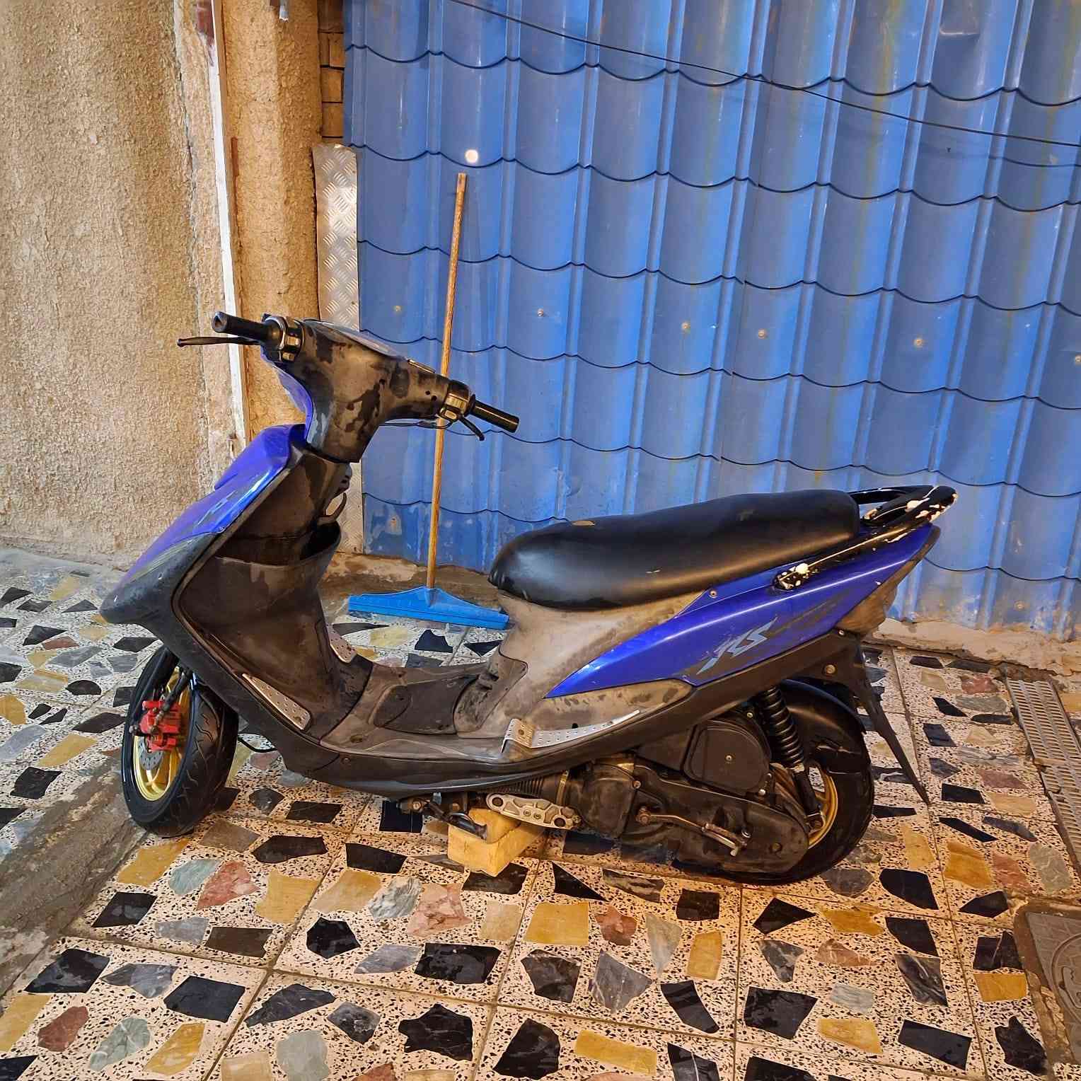 السلام عليكم للبيع عنوان بغداد العبيدي ***********
