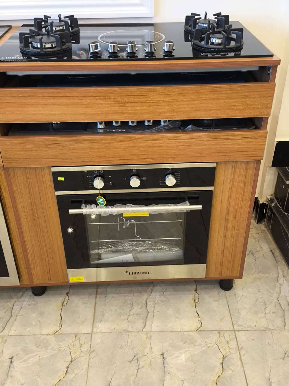 توفر لدى #الجذع_مول  طباخ منظدي كاونتر بأحجام  ( 60 ×60 ، 60×90 ، 60×80 ) وألوان مختلفة ، كذلك توفر افران غازية كاونتر بلتن بحجم 70 لتر و بالوان مختلفة

🔴 يوجد بيع بالنقد و التقسيط ( ماستر رافدين حصراً ) .....

عنوان الفرع الاول #الجذع_مول :- كربلاء المقدسة _ الحسينية _ العطيشي مقابل حي الصناعي

عنوان الفرع الثاني #معرض_الأمير :- كربلاء المقدسة _الحسينية_ قرب سيطرة ٥٧

📞 للإتصال :-
     ***********
     ***********
