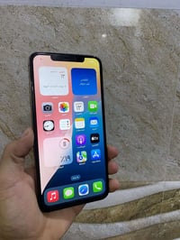 آيفون XS ماكس • ٦٤ • باتري ١٠٠