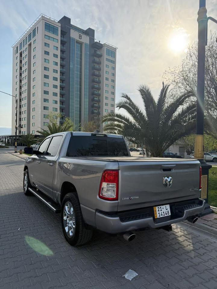 سلام عليكم
للبيع : دوج رام  lone star 2022

رقم سليمانية 

محرك هيمي 8 سلندر 5700 

شاشة تيسلا صندوق كهربائي السيارة فول مواصفات عدة البانوراما و المقاعد مخمل 

سنوية شرط التحويل 

الحادث تبديل 3 قطع  بنيد و جاملغ الامامي الايمن و الايسر / بيها بارد خلف الباب الخلفي لجهة الراكب و البدي ( صور الحادث و السونار بالمنشور ) 

ايرباك : استيرن و دشبول و راجع سستم بلادي 

السعر : 270$ دفترين و سبعين ورقة و بيها مجال …

عنوان : بغداد زيونة 

للتواصل : ***********
